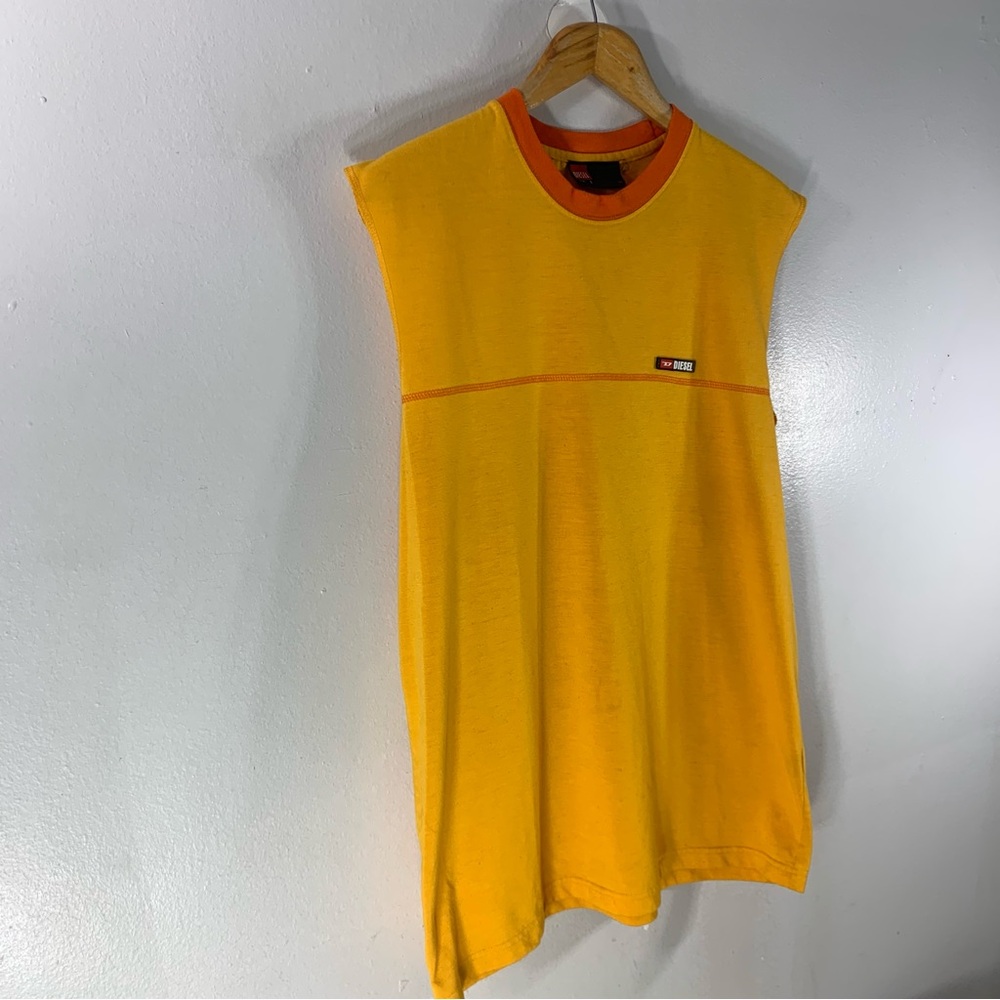 Late 80s early 2000s Y2K DIESEL sleeveless too , muscle tee - Picture 3 of 8